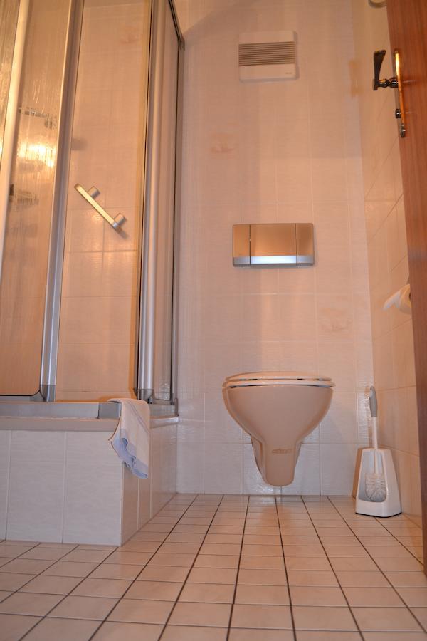 Schwarzburg Hotel Weisser Hirsch חדר תמונה